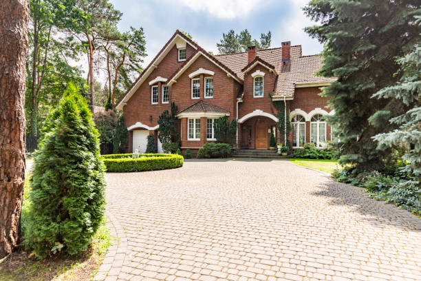 Best Driveway Paving Contractor  in Angwin, CA
